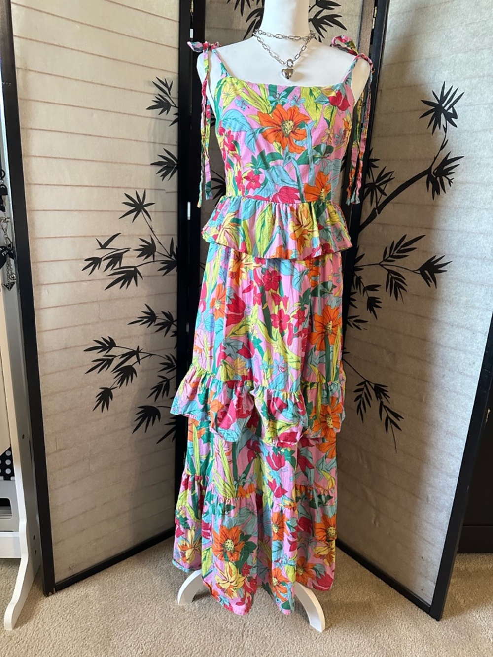 Avara Kinley Tiered Ruffle Maxi Dress Size L